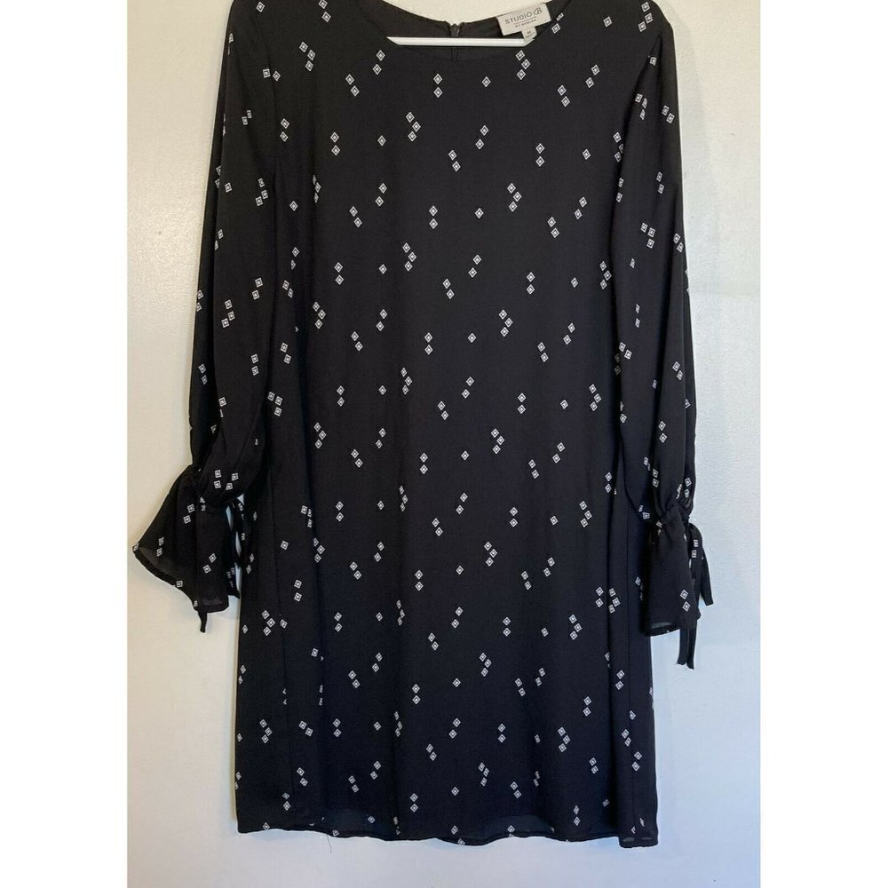 Studio by Bobeau Black Print Long Tie Wrist Sleeve Chemise Dress - Picture 1 of 11